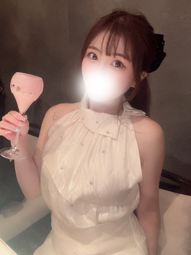 あいな